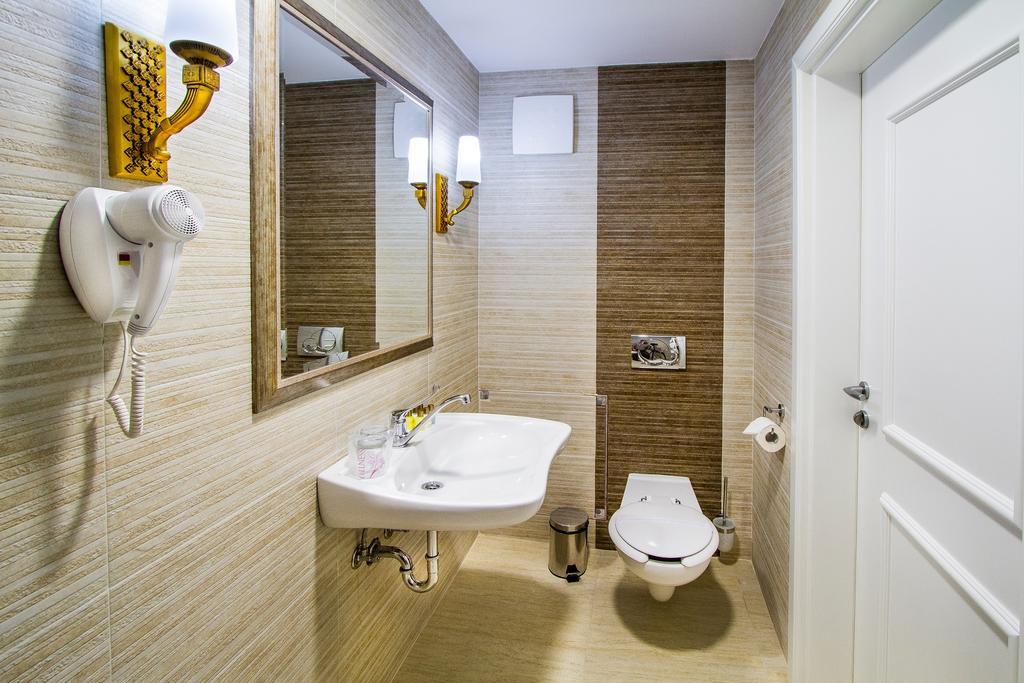 A Hoteli - Hotel Sloboda Šabac 객실 사진